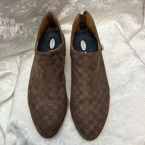 Dr. Scholls Be Free Insane Lazer Cut Sued Ankle Boot Bootie - Picture 4 of 10